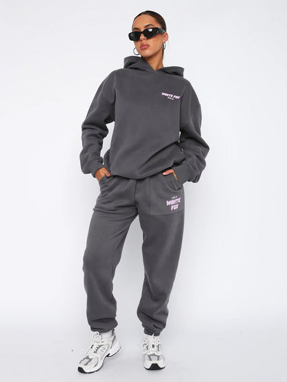 TRENDY DAMES TRACKSUIT